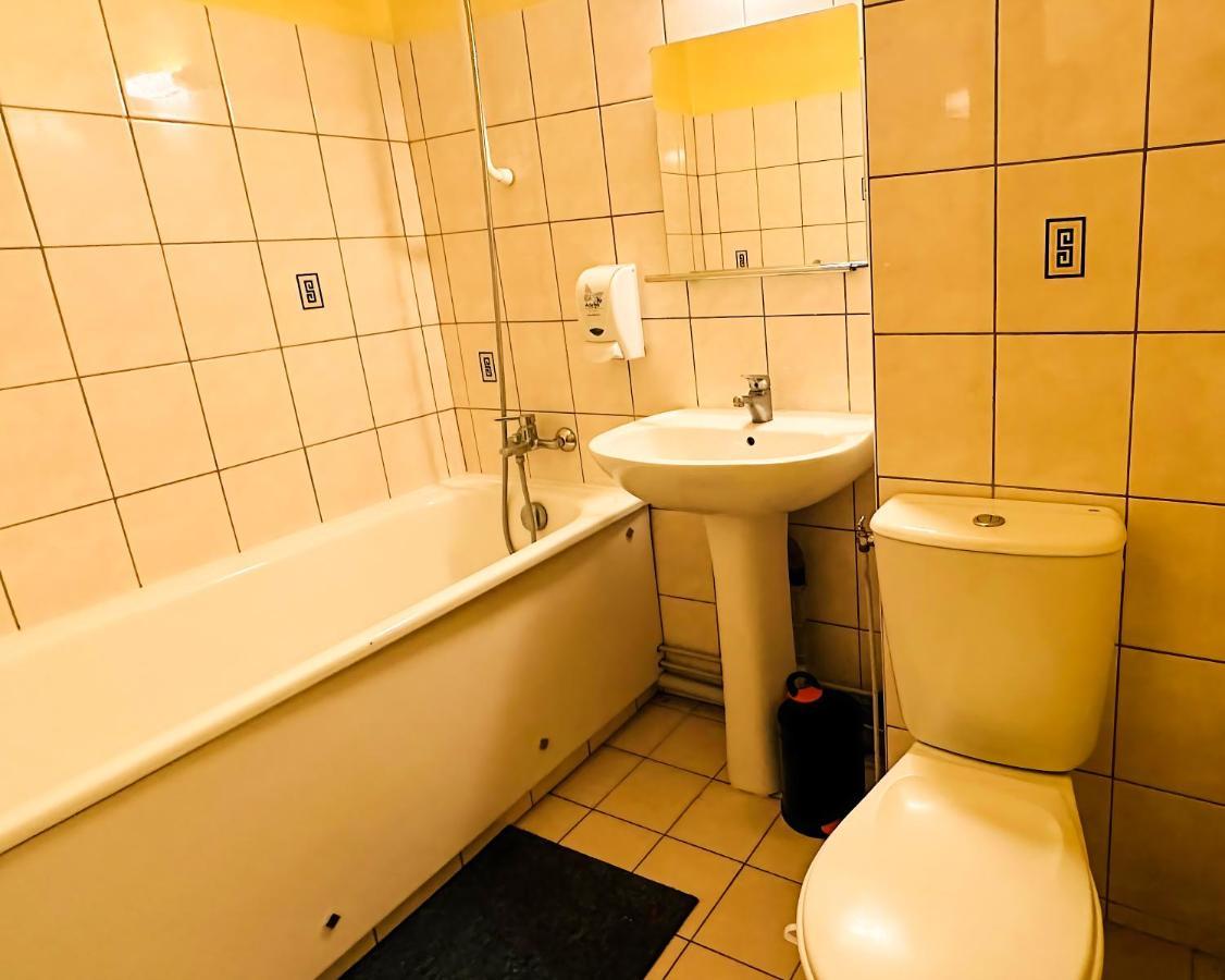 Hotel Le Valeran Ligny-en-Barrois Eksteriør bilde
