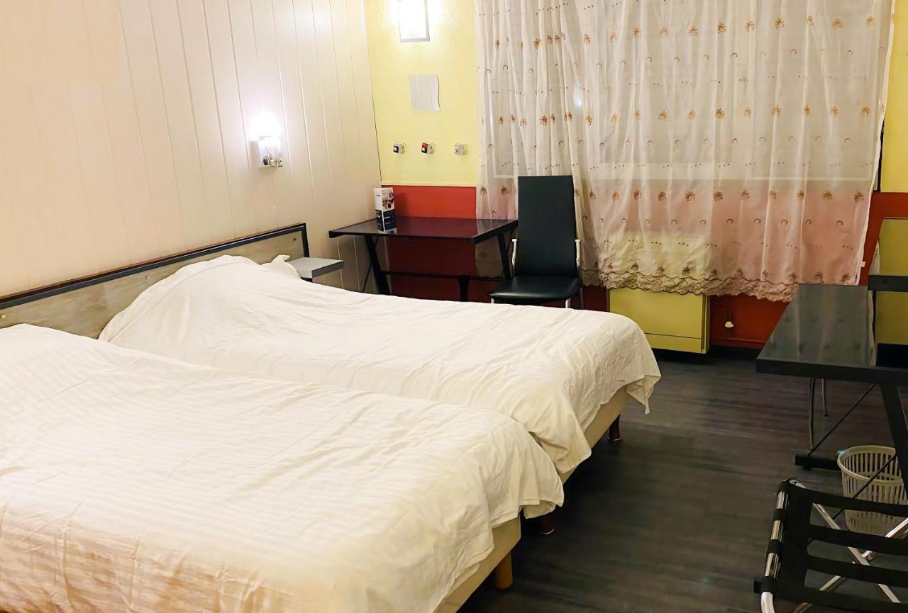 Hotel Le Valeran Ligny-en-Barrois Eksteriør bilde